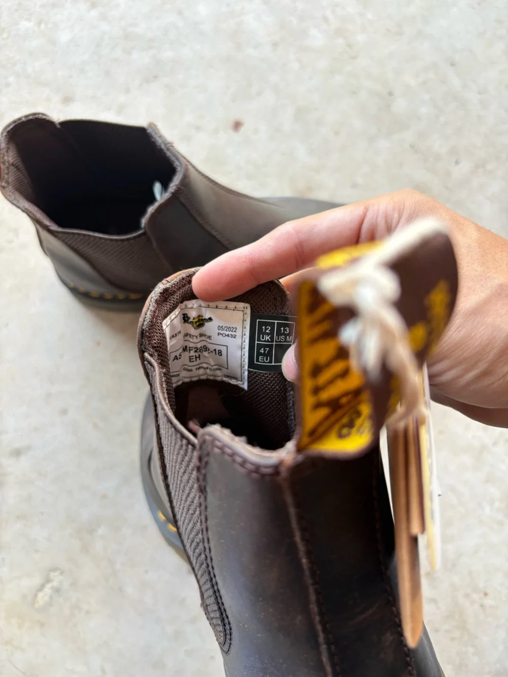 Dr. Martens 2976 Bex Chelsea Boots Dark Brown Crazy Horse Leather